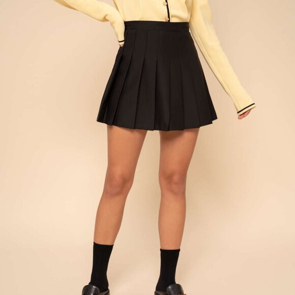 black pleated mini skirt - Picture 4 of 4